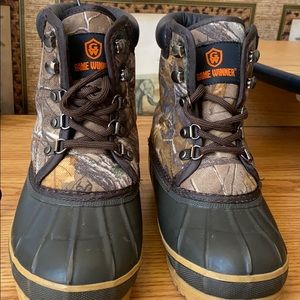 Game Winner Boots Size 2